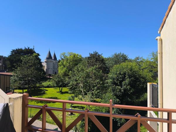Studio cabine avec terrasse au sein d'une résidence de vacances