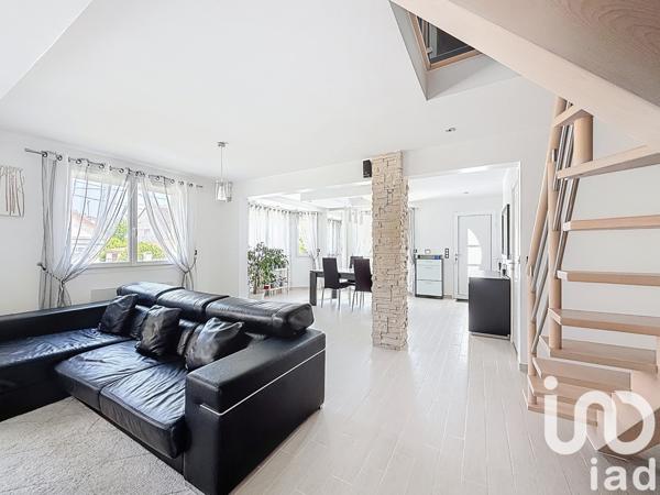 Maison à vendre 6 pièces 191 m² Chennevières-sur-Marne