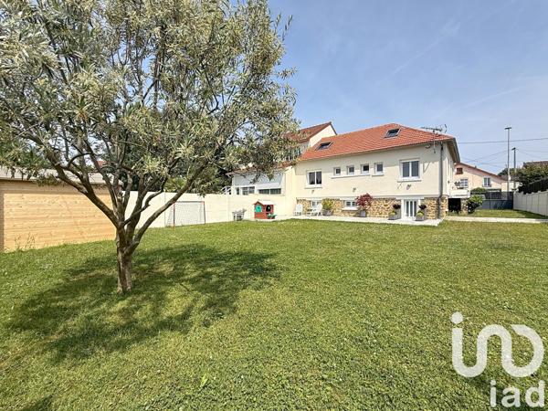 Maison à vendre 6 pièces 191 m² Chennevières-sur-Marne