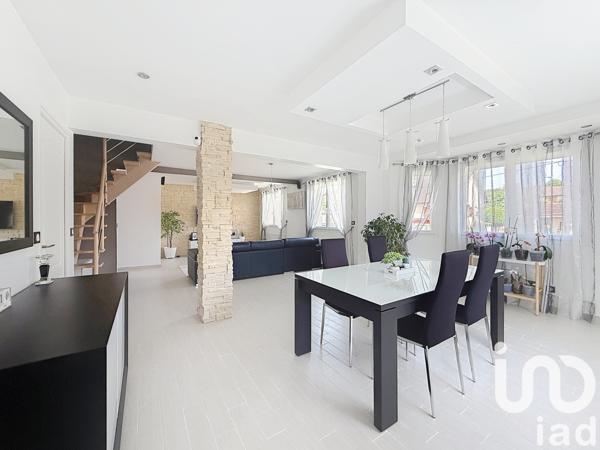 Maison à vendre 6 pièces 191 m² Chennevières-sur-Marne