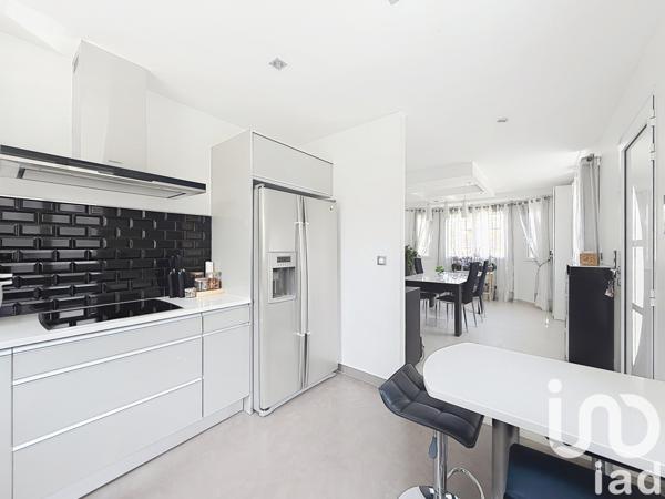 Maison à vendre 6 pièces 191 m² Chennevières-sur-Marne