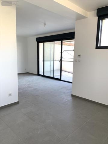 Maison à louer à Reims dans la Marne (51100), ref : LOCALOLAEP