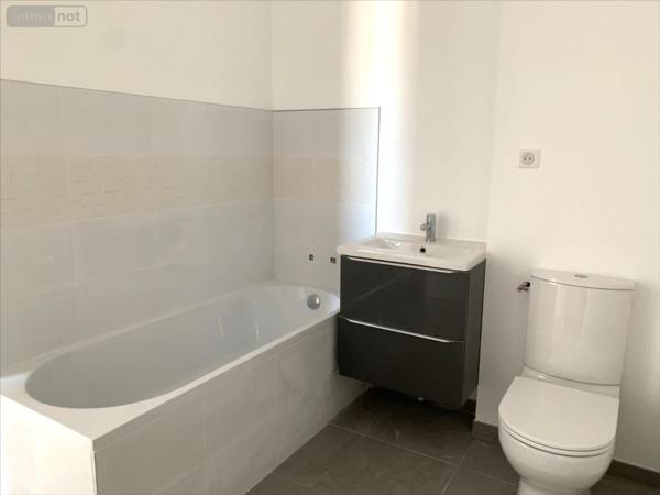 Maison à louer à Reims dans la Marne (51100), ref : LOCALOLAEP