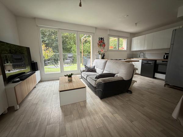 Appartement Poissy 4 pièce(s) 74 m2 280 000 € **  - Référence  9064