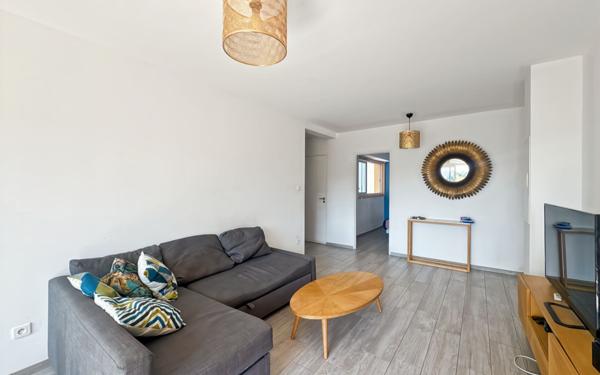 Appartement à vendre    5 pièces • 89,92 m2 Martigues