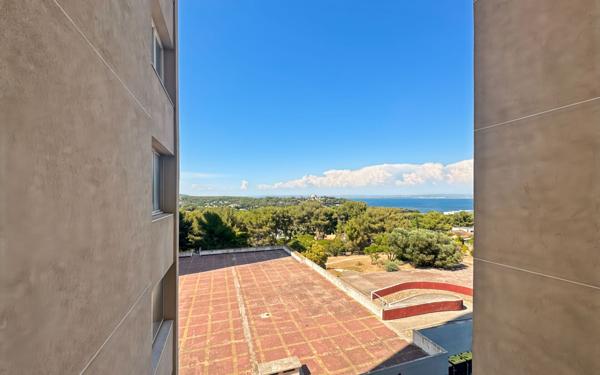 Appartement à vendre    5 pièces • 89,92 m2 Martigues