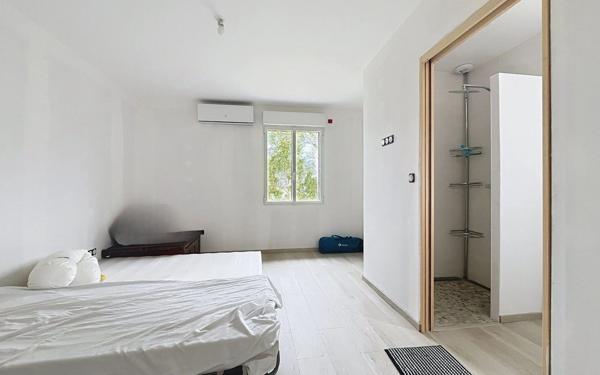 Maison à vendre    4 pièces • 192,80 m2 Mougins