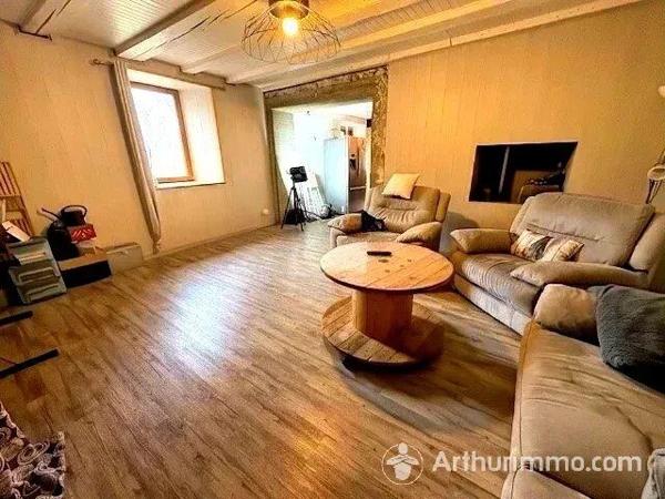 Vente Ferme 7 pièces 168 m2 à Mignovillard