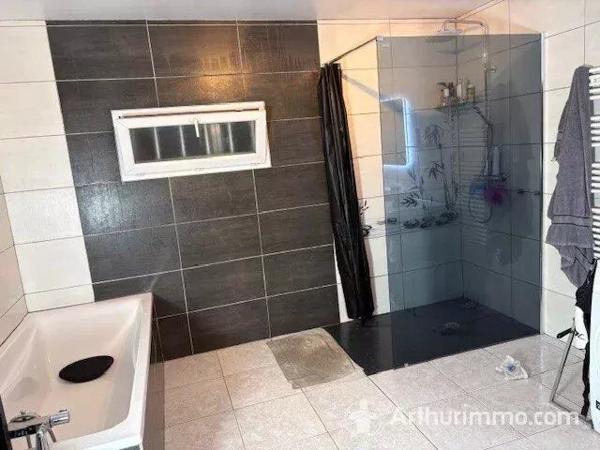 Vente Ferme 7 pièces 168 m2 à Mignovillard