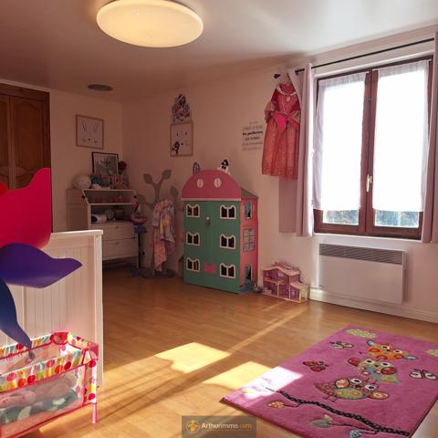 Coulommiers (77120) Maison 5 pièces 150 m2 env. , terrain 2833 m2, garage