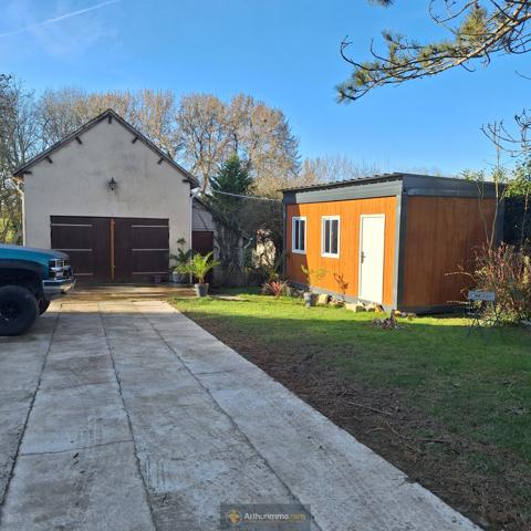 Coulommiers (77120) Maison 5 pièces 150 m2 env. , terrain 2833 m2, garage