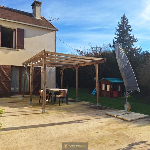 Coulommiers (77120) Maison 5 pièces 150 m2 env. , terrain 2833 m2, garage