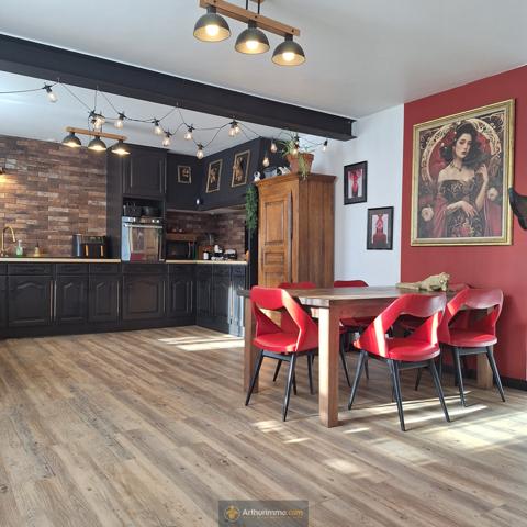 Coulommiers (77120) Maison 5 pièces 150 m2 env. , terrain 2833 m2, garage