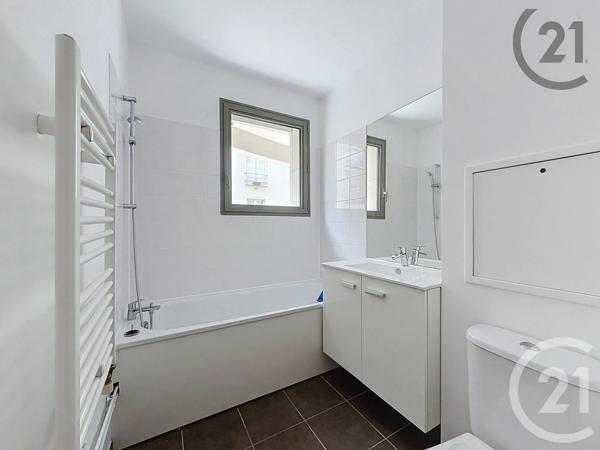 Appartement F3 à vendre  3 pièces - 75 m 2   LEVALLOIS PERRET  - 92