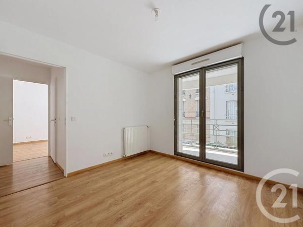 Appartement F3 à vendre  3 pièces - 75 m 2   LEVALLOIS PERRET  - 92