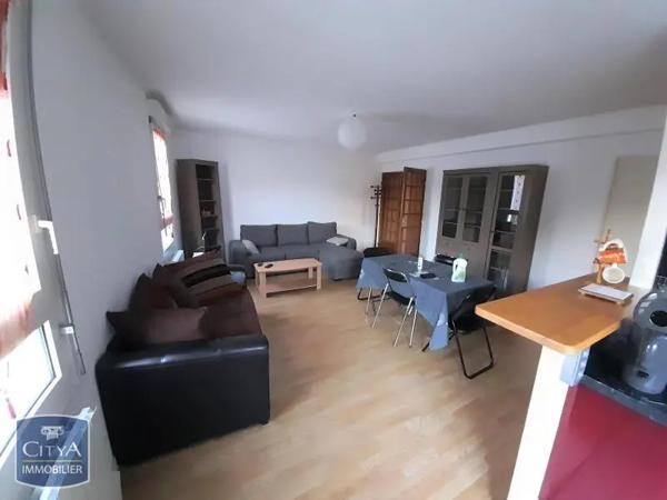 Appartement à louer 2 pièces 52.8m² Blois (41000)