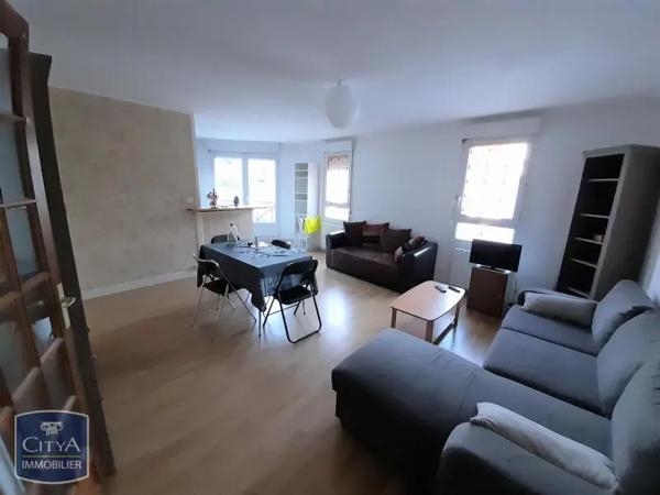 Appartement à louer 2 pièces 52.8m² Blois (41000)