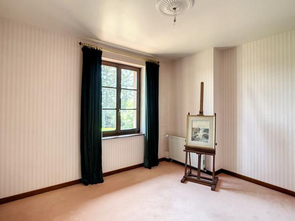 Reyrieux (01600) Ferme entretenue 3 chambres poss 4 Terrain 749 m² Garage Double