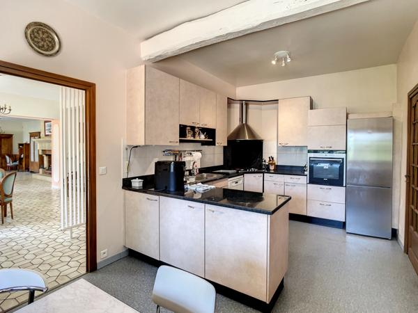 Reyrieux (01600) Ferme entretenue 3 chambres poss 4 Terrain 749 m² Garage Double