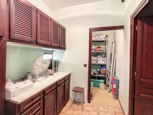 Reyrieux (01600) Ferme entretenue 3 chambres poss 4 Terrain 749 m² Garage Double