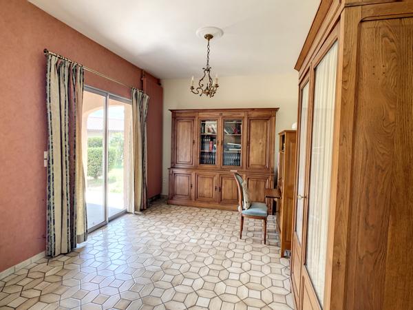 Reyrieux (01600) Ferme entretenue 3 chambres poss 4 Terrain 749 m² Garage Double