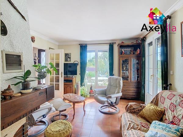 Riorges (42153) A VENDRE- RIORGES - MAISON 5 CHAMBRES SUR TERRAIN DE 700 M2