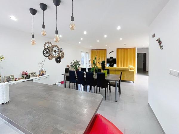 Maison de plain-pied contemporaine
