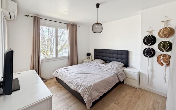 Maison à vendre    3 pièces •  Caussade