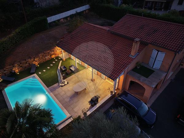 Maison 4 chambre(s) à vendre - Villefranche-sur-Saône, Rhône - 69