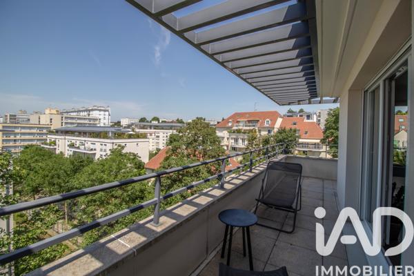 Appartement à vendre 4 pièces 77 m² Rueil-Malmaison