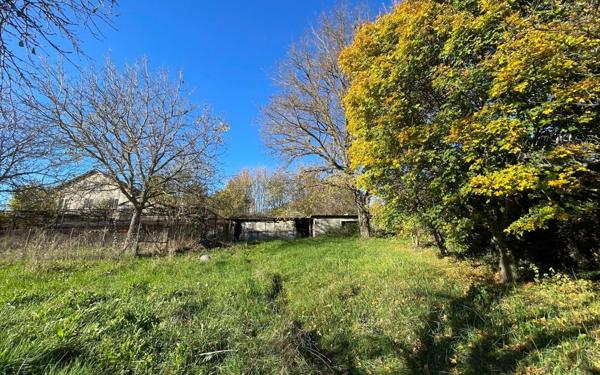 Maison à vendre    11 pièces •  Mende