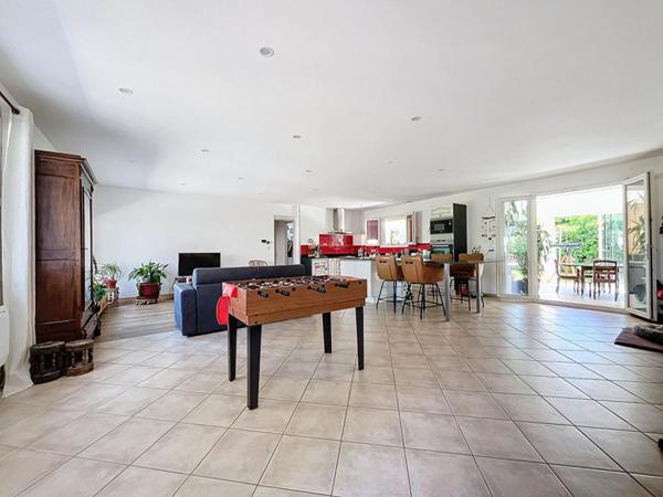 Maison familiale 5 pièces 136 m2