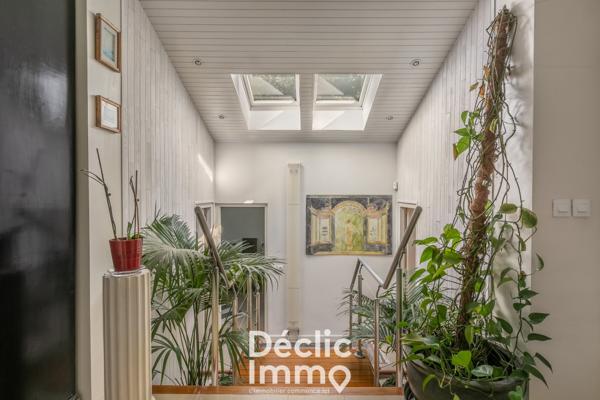 Vente maison Merignac, 185m² 5 pièces 779 000€ avec piscine