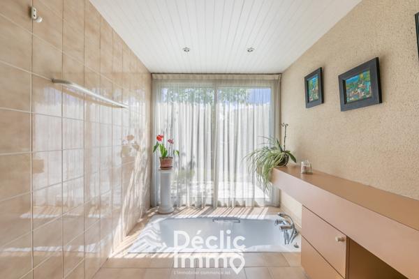 Vente maison Merignac, 185m² 5 pièces 779 000€ avec piscine