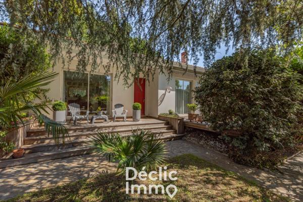 Vente maison Merignac, 185m² 5 pièces 779 000€ avec piscine