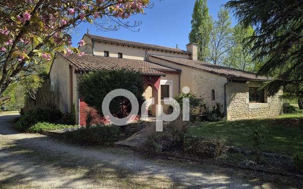 Maison à vendre    5 pièces •  Trélissac