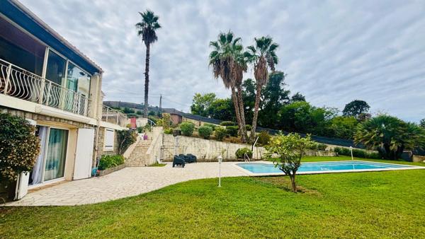 Propriété familiale avec piscine à Porticcio