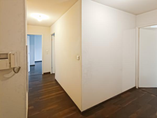 Appartement
         3 pièces
        - 64 m² 130 000 € *