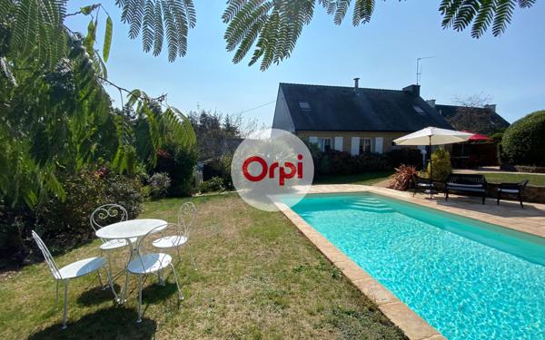 Maison à vendre    6 pièces •  Theix