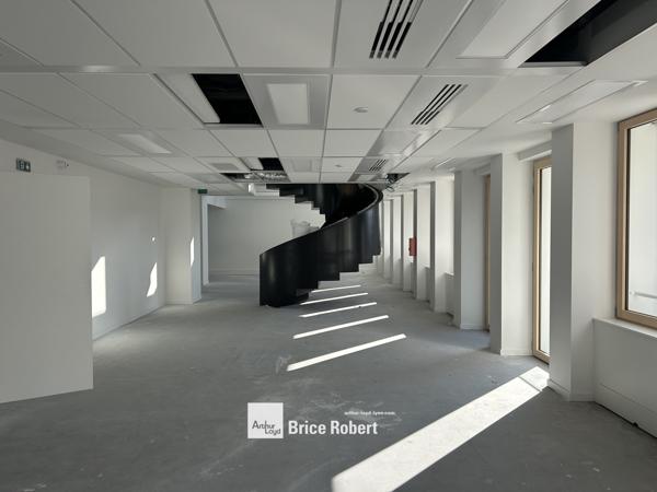 Location bureaux neufs Lyon 3ème avec rooftop et terrasses privatives