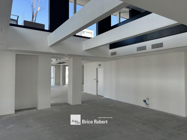 Location bureaux neufs Lyon 3ème avec rooftop et terrasses privatives
