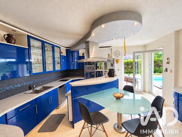 Maison à vendre 14 pièces 340 m² Cunelières