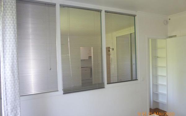 Appartement à louer    1 pièce •  Sèvres