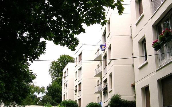 Appartement à louer    1 pièce •  Sèvres