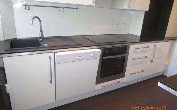 Appartement à louer    1 pièce •  Sèvres