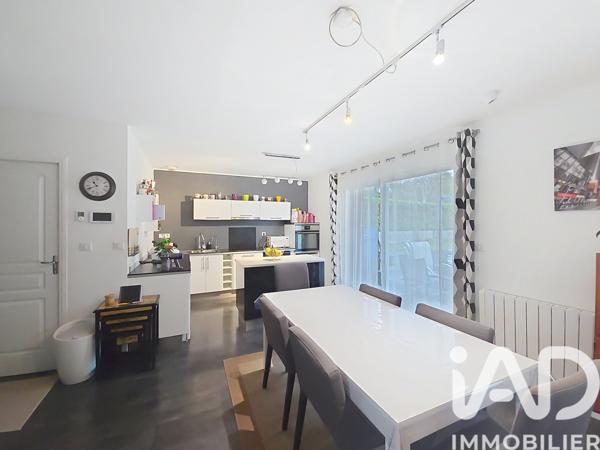 Maison à vendre 4 pièces 90 m² Septeuil