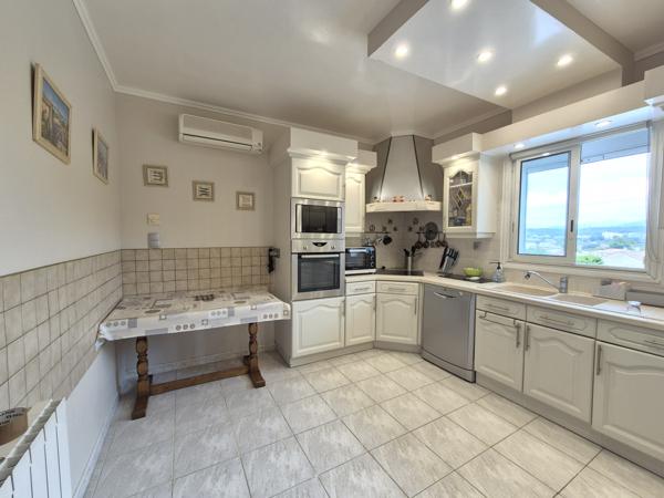 Pennes-Mirabeau (13170) Maison Type 5 de 140 m² sur un terrain de 800 m²