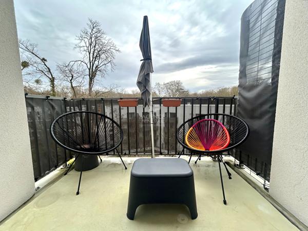 Appartement Poissy 3 pièce(s) 62 m2 232 000 € **  - Référence  9004