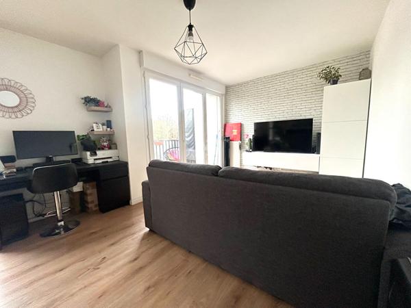 Appartement Poissy 3 pièce(s) 62 m2 232 000 € **  - Référence  9004