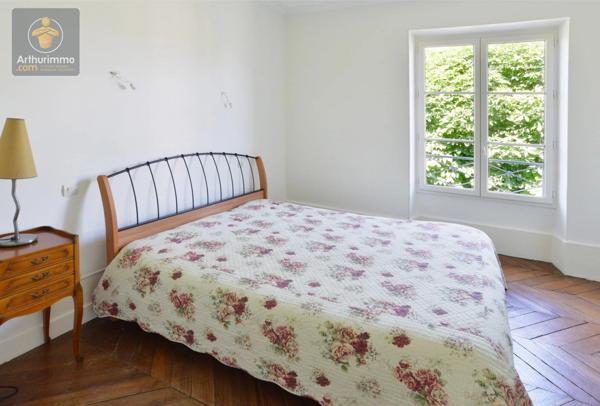 Vente Maison 10 pièces 333 m2 à Mandres-les-Roses